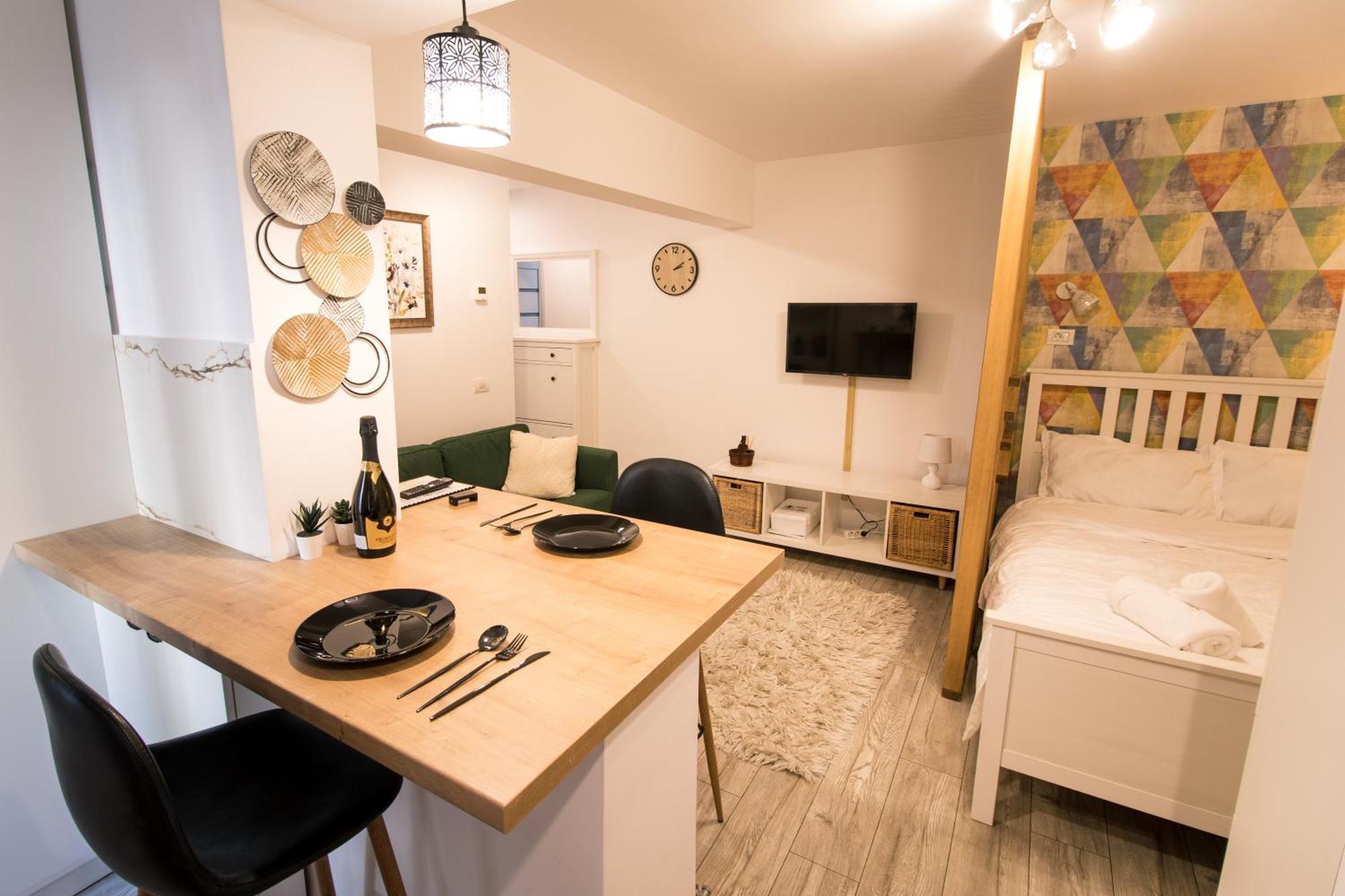 Artsy Fartsy Studio Букурещ Екстериор снимка